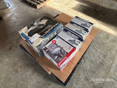 Quantity of (4) Boxes of Yard Light