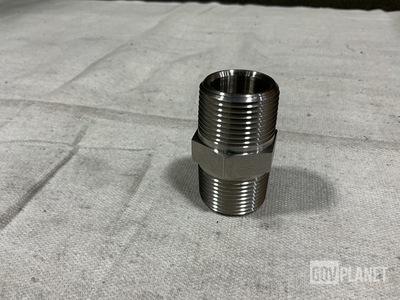 (105) SAE 16-16 140137SA Pipe Nipples