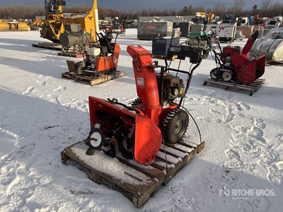 Ariens Deluxe 28 2 ft 4 in Snow Blower (Inoperable)