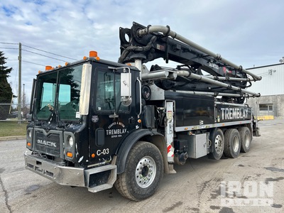 2010 Putzmeister BSF36Z.16H 36 m on 2008 Mack MRU613 8x4 Concrete Pump Truck