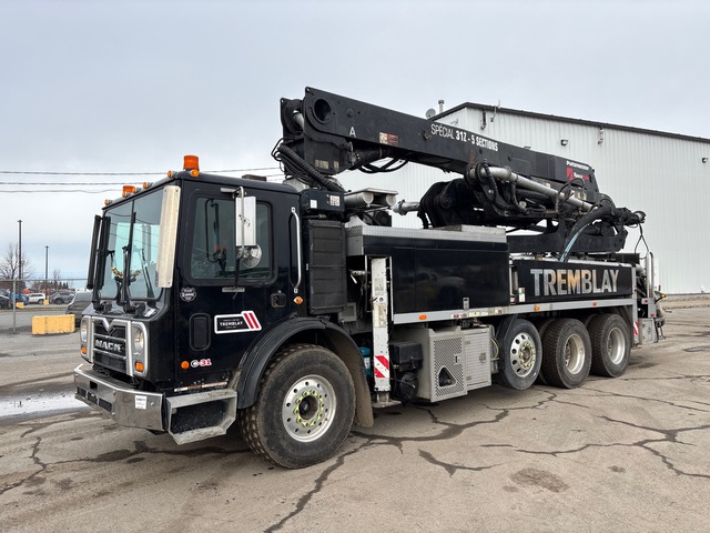 2011 Putzmeister BSF31Z.16H 31 m on 2012 Mack MRU613 8x4 Concrete Pump Truck