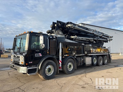 2015 Putzmeister BSF47Z.16H 47 m on 2016 Mack MRU613 10x4 Concrete Pump Truck