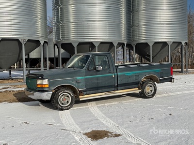 1993 Ford F-150 4x2 Pickup