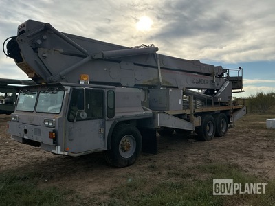 1996 Condor 125S 6x6 Bucket Truck