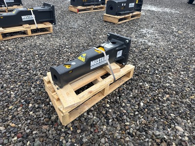 2025 Mustang HM100 ブレーカー (Unused)