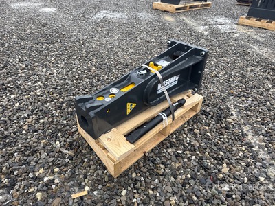 2025 Mustang HM150 ブレーカー (Unused)