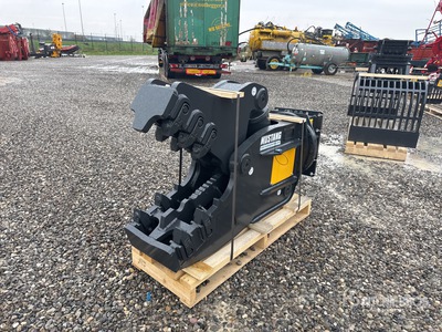 2025 Mustang RH12 Demolition Pulverizer (Unused)