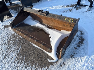 80 in Skid Steer Bucket
