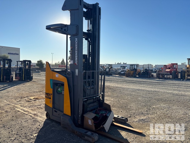 MONTACARGAS ELéCTRICO JUNGHEINRICH ETR235