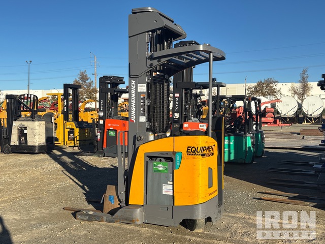 MONTACARGAS ELéCTRICO JUNGHEINRICH ETR235