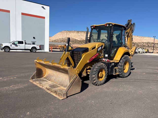 2016 Cat 420F2 4x4 Backhoe Loader