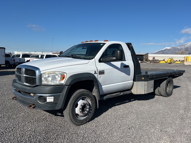 2009 Ram 4500 4x2 Flatbed Truck