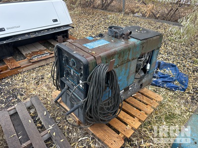 Miller Skid-Mounted معدة لحام بمحرك (Inoperable)