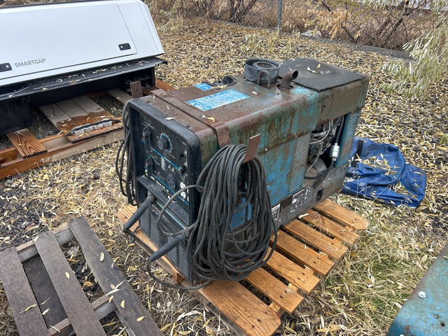 Miller Bobcat 225 Engine Driven Welder (Inoperable)