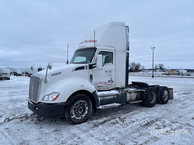 2015 Kenworth T680 6x4 T/A Day Cab Truck Tractor