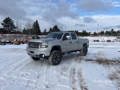 2010 GMC Sierra 2500 SLE 4x4 Crew Cab Pickup