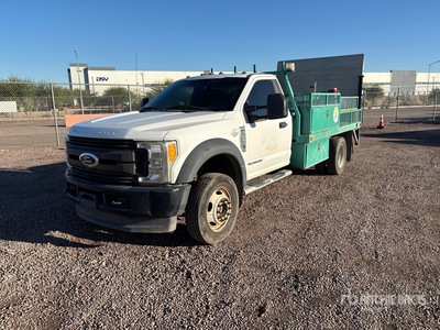 2017 Ford F-550 XL 4x4 Platte vrachtwagen