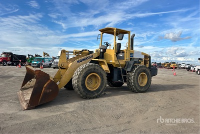 2007 Komatsu WA250-5 Pala gommata