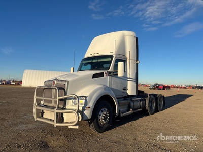 2022 Kenworth T880 6x4 Day Cab Truck Tractor