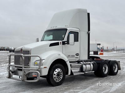 2022 Kenworth T880 6x4 Cabeza Tractora Cabina Corta