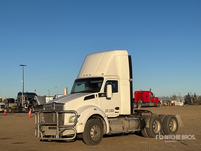 2022 Kenworth T880 6x4 Day Cab Truck Tractor