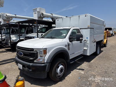 2020 Ford F-550 Chipper Truck