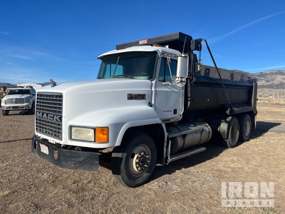 1996 Mack 600 6x4 Tipper Truck