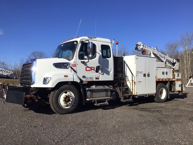 2016 Freightliner 108SD 4x2 Extended Cab Service Truck