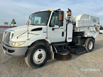 Tymco 500 on 2014 Tymco Sweeper Truck