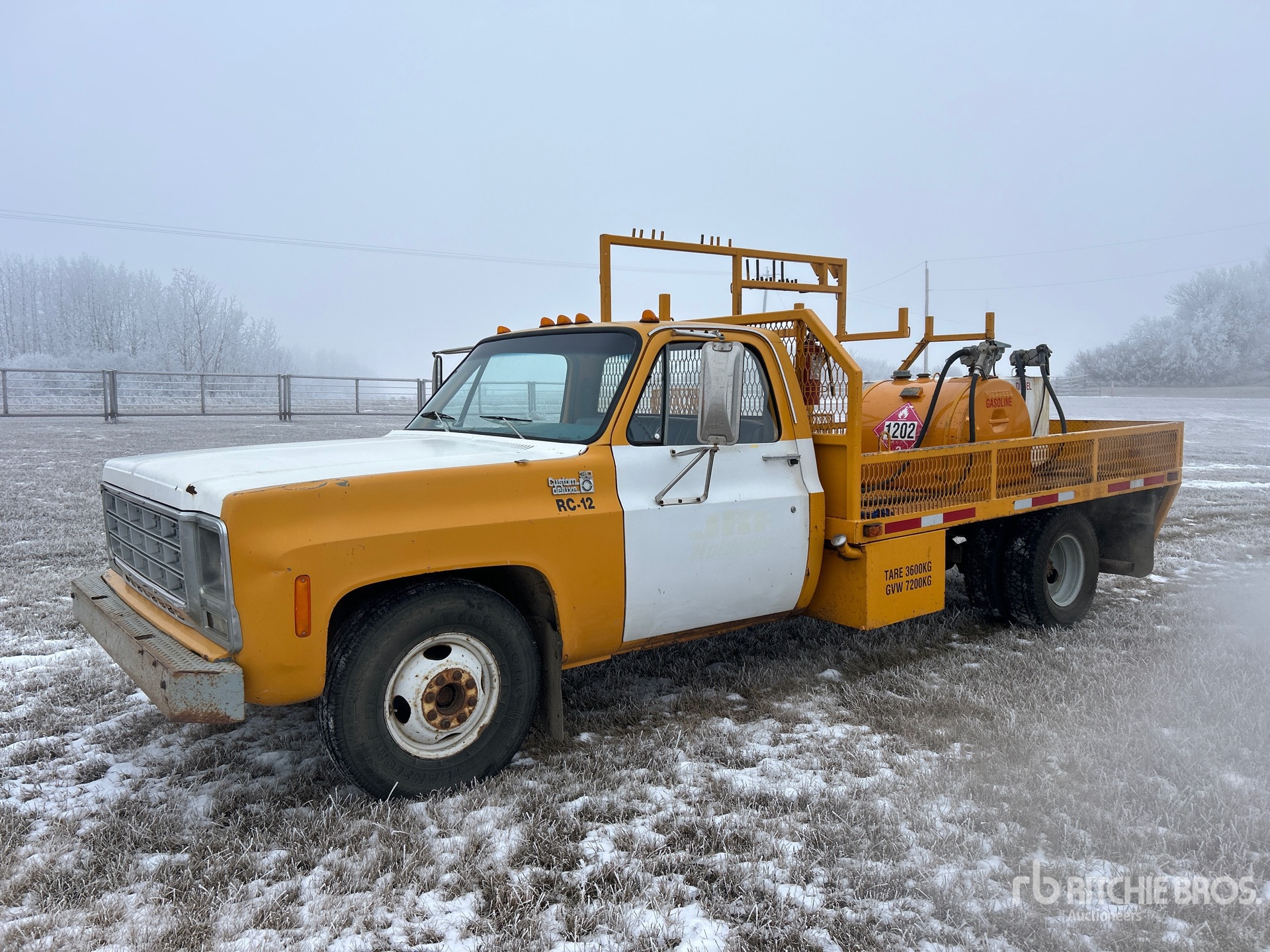 1979 Chevrolet Custom Deluxe Custom Deluxe 4x2 Flatbed Truck