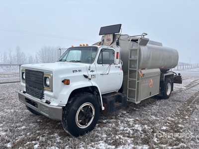 1989 GMC C70 11000 L 4x2 Kraftstoff-Tankwagen