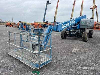 2015 Genie S-65 4WD Diesel Telescopic Boom Lift