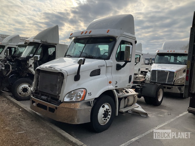 Cascadia 113 2012
