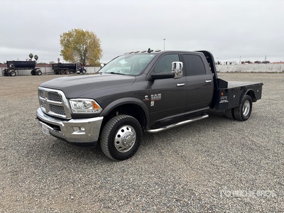 2018 Ram 3500 Laramie 4x4 Crew Cab Flatbed Truck