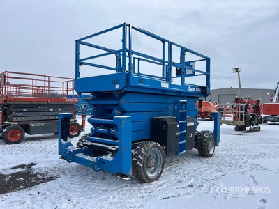 2015 Genie GS-5390 4x4 Dual Fuel Scissor Lift