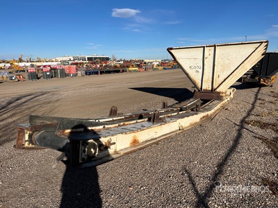 Felco Industries STD1020 24 in x 25 ft Stationary Bedding Bedding Conveyor