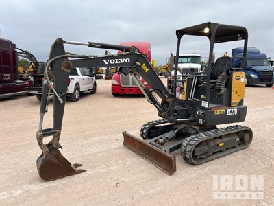 2022 Volvo EC27D Mini escavatore