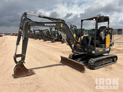 2022 Volvo ECR40D Mini Excavator