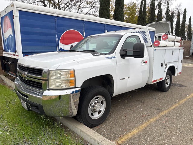2010 Chevrolet 2500 HD 4x2 Utility Truck 2010 Chevrolet 2500 HD 4x2 Utility Truck