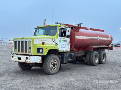 1979 International F-2674 3600 gal 6x4 散水車 (Inoperable)