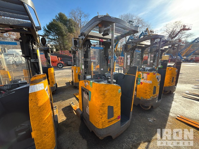 MONTACARGAS ELéCTRICO JUNGHEINRICH ETR230A