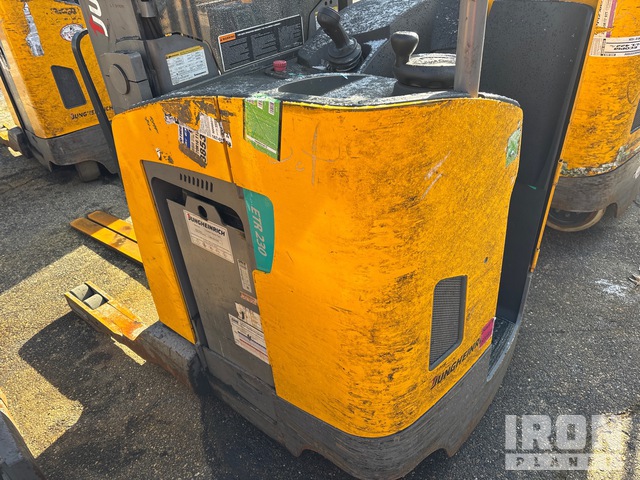 MONTACARGAS ELéCTRICO JUNGHEINRICH ETR230A