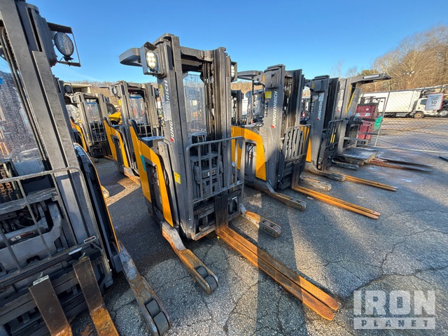 MONTACARGAS ELéCTRICO JUNGHEINRICH ETR230A