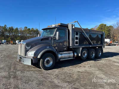 2020 Kenworth T880 8x4 Camion à benne basculante Tri/E