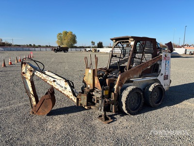 2014 Bobcat S590 Chargeuse à direction à glissement