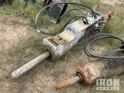 Bradco SFB1500 21 in Q/C Hydraulic Breaker - Fits Kubota Excavator