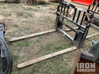 Land Pride PFL5660 60 in Skid Steer Forks