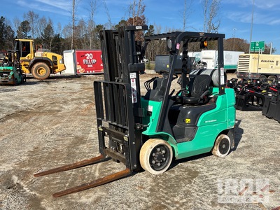 2020 Mitsubishi FGC25N 4750 lb Cushion Tire Wózek widłowy