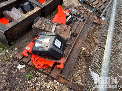 Kubota BH4985 SubFrame - Kubota BH77