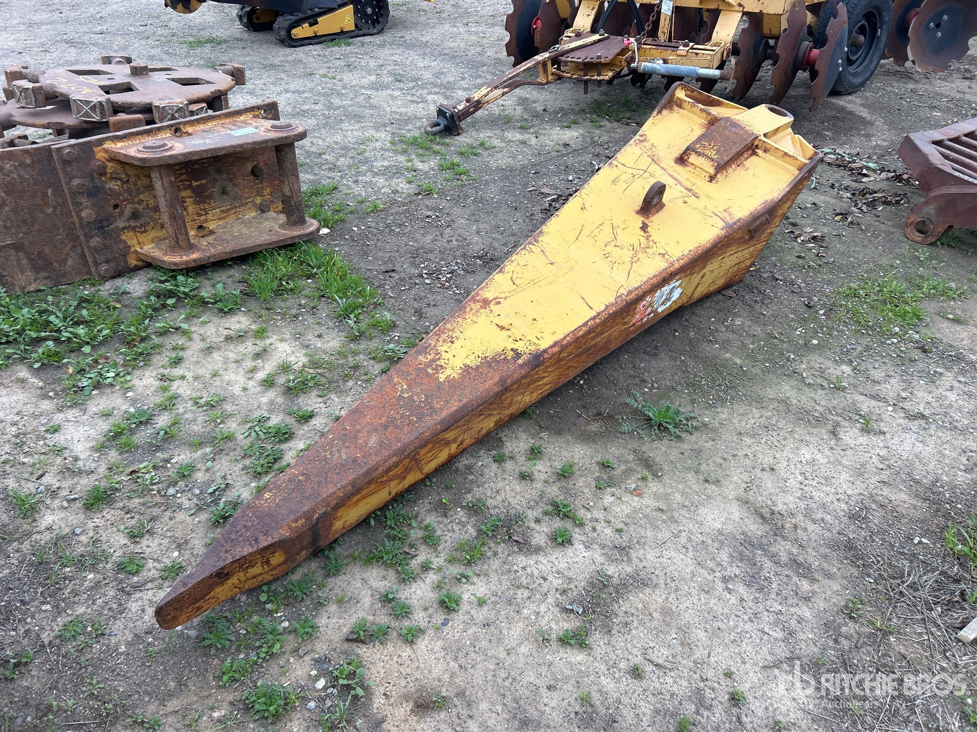 Ateco 102 in Stump Splitter Attacco per dozer - Fits Cat D8R